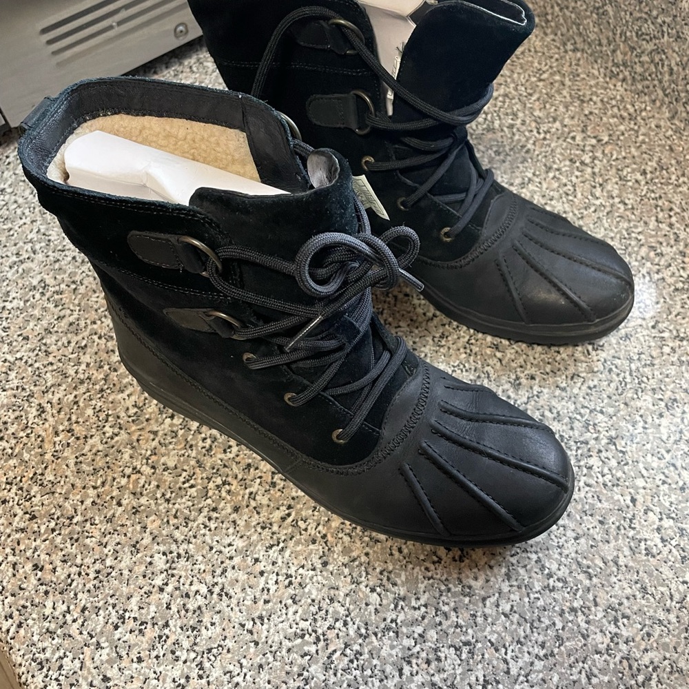 Women’s Ugg waterproof duck boots